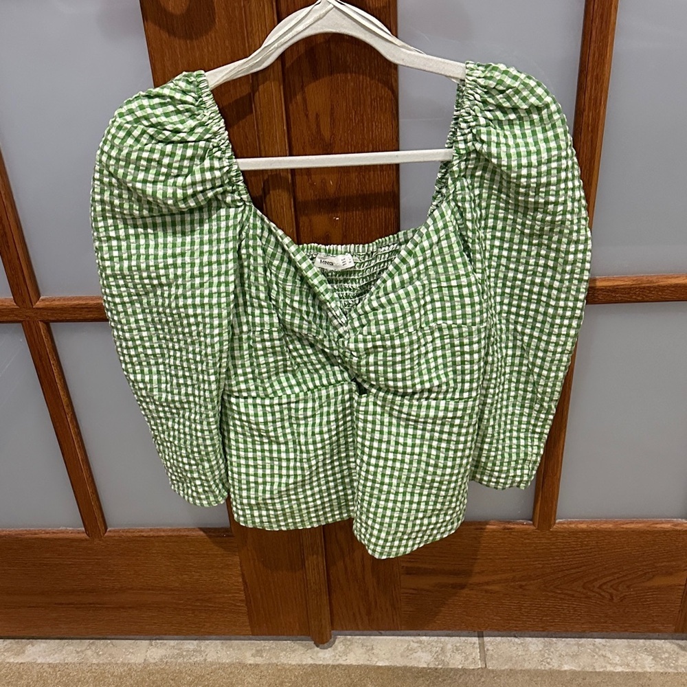 Green Gingham Puff-Sleeve Blouse​